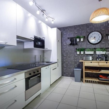 LES MAISONS SOLAIRES 4 Gîtes pour 8 à 16 pers Contact O6614O9II9 Griesheim-près-Molsheim Exterior foto